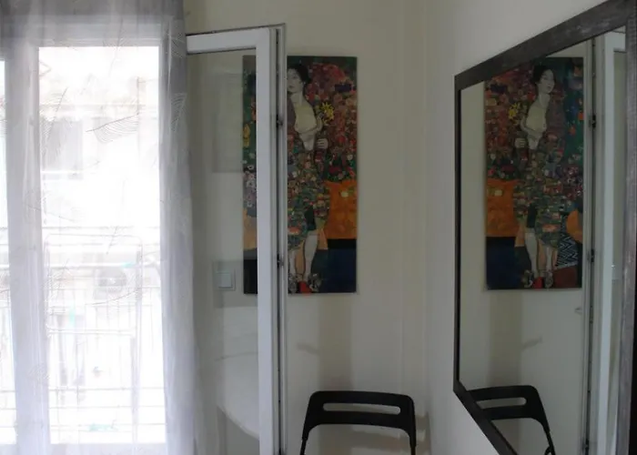Spacious, Near The Sea Daire